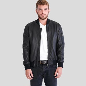 Blouson en cuir noir Cafe Racer pour homme, style moto vintage, Blouson de motard en cuir véritable, Manteau de moto streetwear en cuir pour hommes