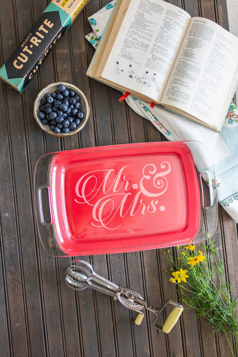 /& Mrs. Pyrex Baking Dish Mr