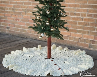 Crochet Christmas Tree Skirt Pattern: Beautifully Textured Holiday Decor (PDF Download)