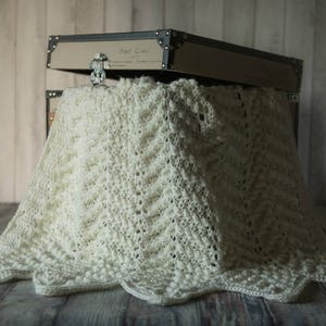 Chevron Blanket Crochet Pattern - Stand Out Cable Chevron Afghan, Elegant blanket pattern, PDF Pattern, Make in any size