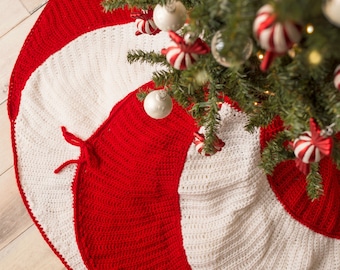 Peppermint Swirl Christmas Tree Skirt Crochet Pattern (PDF Download)