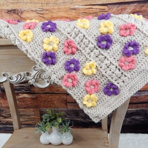 Crochet Pattern: Blanket - Wild Flower Blanket, PDF Instant download crochet pattern, DIY Home decor crochet pattern