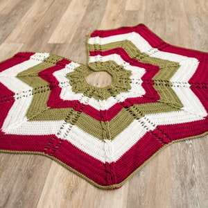 Christmas Crochet Pattern: Christmas Tree Skirt Classic Cable Star Christmas Tree Skirt pattern, PDF Download, Star tree skirt pattern image 6