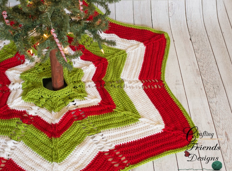 Crochet Pattern: Christmas Tree Skirt Classic Cable Star Christmas Tree Skirt Holiday Decor pattern, Instant PDF Download, Star pattern image 2