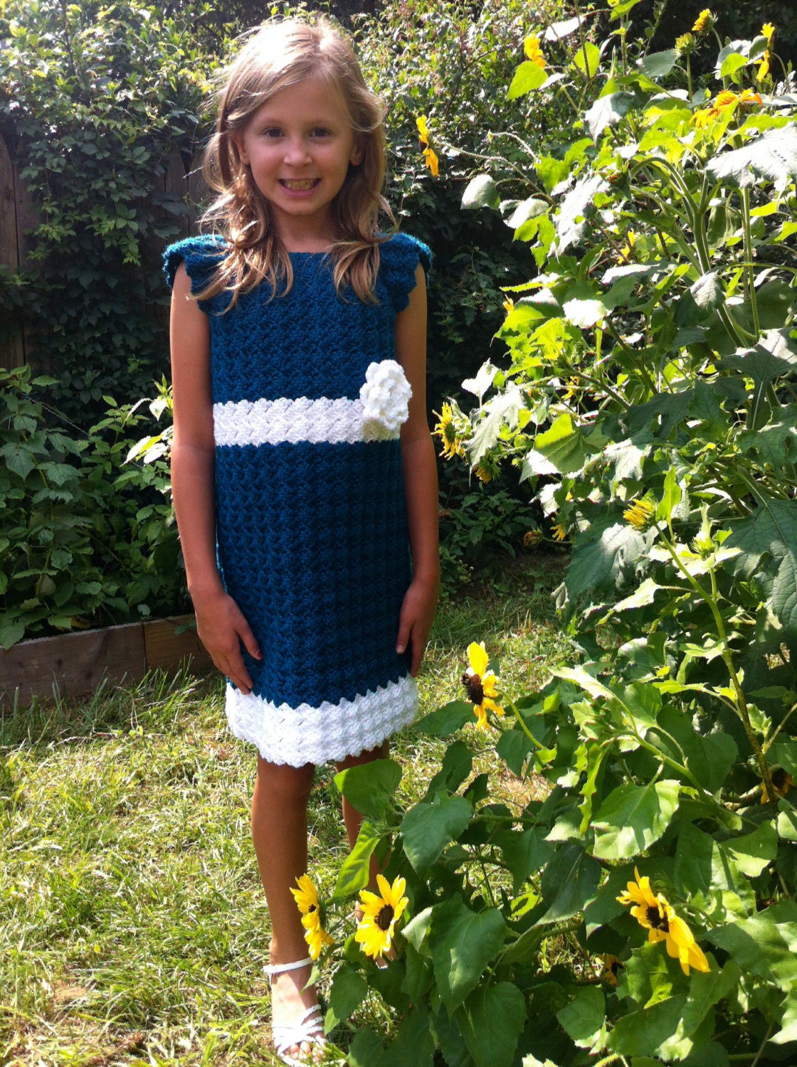 39 Crochet Green Patterns: Frogs, Avocados, Doilies, and Keychains 24 Crochet Dress Pattern: Emerald City Children's Dress