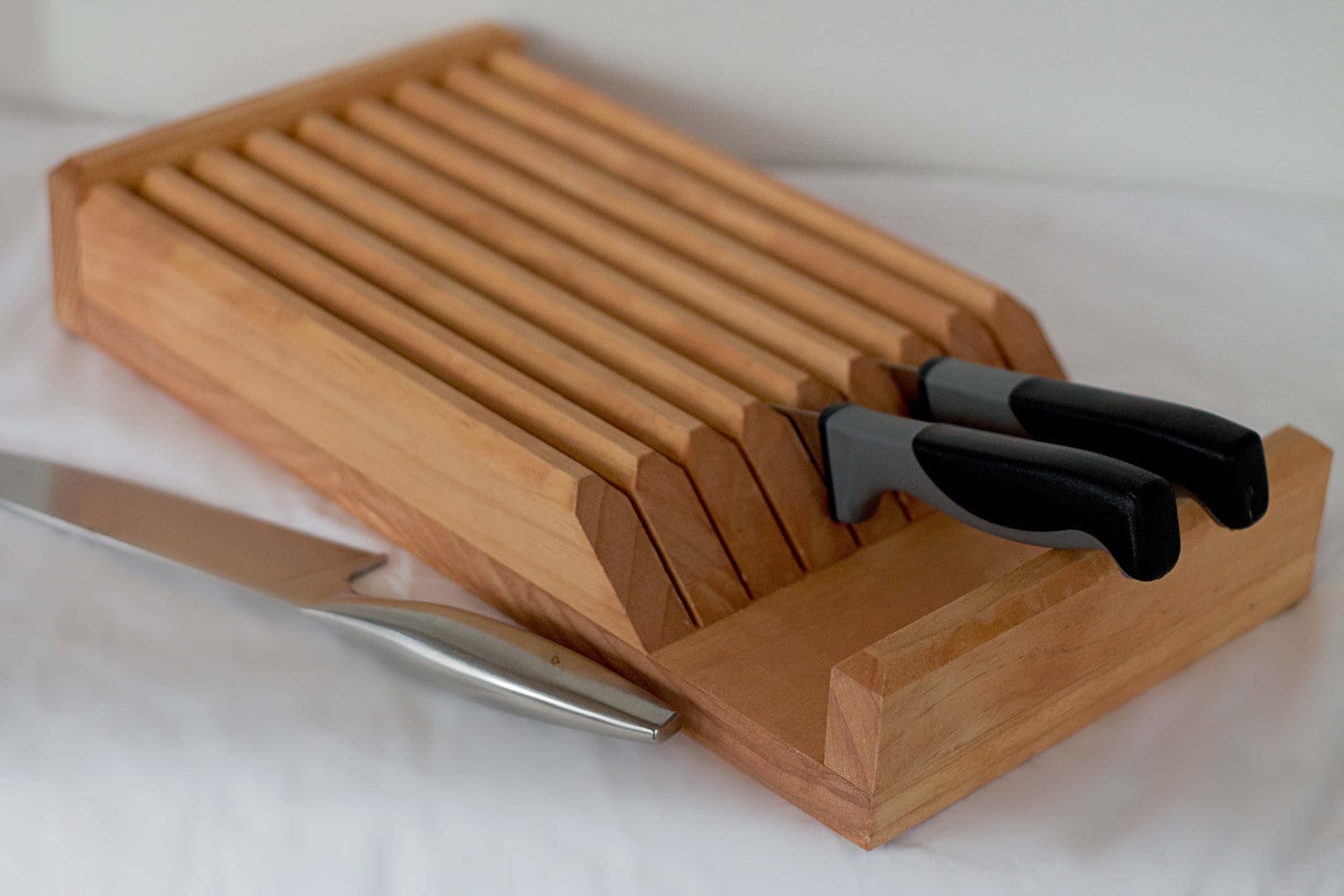 Organizador de cuchillos ajustable.✭  Kitchen drawers, Kitchen drawer  organization, Knife drawer organizer