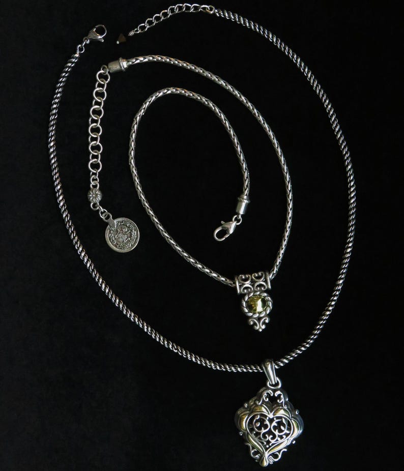 Twin Sigils • Layered Vintage Silver Necklace Set • Reworked Brighton Jewelry • Gothic Heart Statement Necklaces afbeelding 8