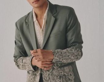 Men's 2-Piece Green Customised White Floral Embroidered Western Country Music Vintage Style Cowboy Cocktail Groom Wedding Prom Party Attire