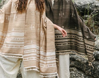 Gujarati Tribal Shawl ⋙ Light Brown, Handwoven Wool & Silk Shawl