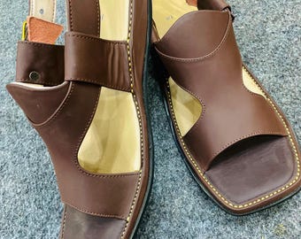 Handcrafted Zalmi Panjidara Chappal | Unisex Peshawari Sandals | Traditional Pakistani Footwear for Men & Women