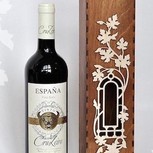 Laser Cut Decorative  Multipurpose Wine Bottle Packaging Gift Boxes Christmas Vector