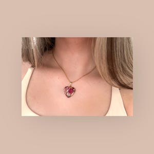 Heart resin Necklace with real flowers -  “Summer Romance” - Gold Flakes and Red burgundy Petals - Romantic gift. Stainless steel