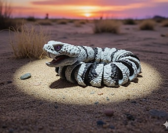 Articulated Rattlesnake — Realistic 3D Printed Fidget Toy & Desk Decor | Flexible Desert Serpent Model