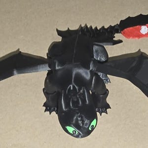 Articulated Toothless Dragon Figurine - Classic How to Train Your Dragon Collectible