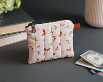 Cartera con llavero acolchado: flores de cerezo japonesas y mariposas
