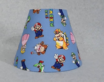 Super Mario World lamp shade (Nintendo).  Characters packed.  Shades are 9.5" x 5" x 7" tall