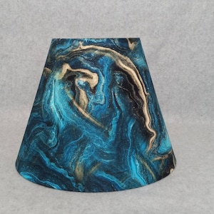 Geode lamp shade, Quartz, rock, Marble pattern, More color options availabe, Shade is 9.5 wide at the bottom, 5&quot; wide at the top and 7&quot; tall