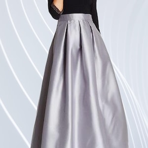 Elegant Silver Gray Pleated Taffeta Maxi Skirt with Pockets High-Waisted Evening Christmas Skirt Gift for Her
