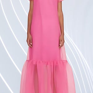 Schiere Rosa Organza Maxi Kleid Rüschensaum Kleid Formelle Abendgarderobe, Hochzeitsgast Outfit, Urlaub Abendessen & Weihnachtskleid Besondere Anlässe