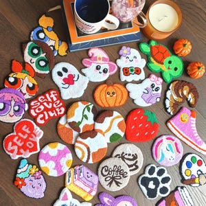 Halloween Punch Needle Coaster: Spooky Mug Rug, Trendy Home Decor