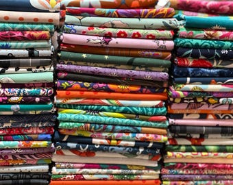 Fabric Scrap Bundle: Cotton Quilt Remnants (Designer Mix by Pound)