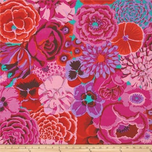 BEKAH in Magenta GP69, Kaffe Fassett Collective, Philip Jacobs, Free Spirit, Magenta Fabric, Quilt Fabric, Cotton Fabric By The Half Yard
