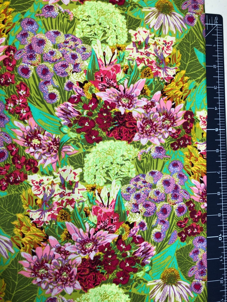 Made My Day SECRET ADMIRER GLANCE Pwah169 Anna Maria Horner, Free Spirit Fabrics, Quilt Fabric, Floral, Cotton Fabric, Fabric By The Yard image 3