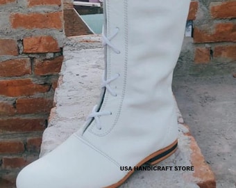 Lace Up Medieval Boots for Men – Handmade Leather Festival Shoes – Historical Reenactment Footwear.