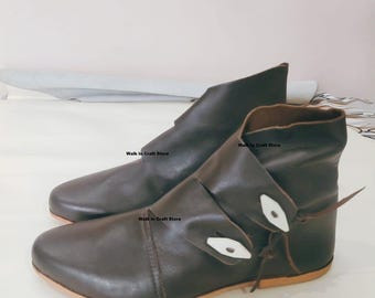 Handmade Medieval Leather Boots | Renaissance Ankle Footwear.