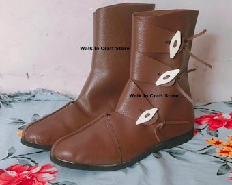 Vintage Style Medieval Boots – Natural Leather Shoes for LARP, Cosplay, Fantasy & Historical Reenactment