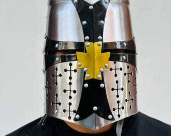 Średniowieczny hełm templariusza, stalowy hełm do noszenia, średniowieczny hełm krzyżowca, wiking, rycerz wojownik, kostium na Halloween, wielki hełm na LARP