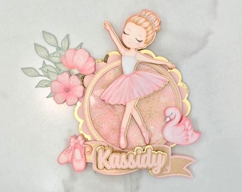 Gepersonaliseerde ballerinataarttopper, roze tutu-feestdecor