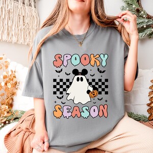 Chemise Spooky Season Mickey Head®, chemise Halloween Mickey Boo, Mickey citrouille, chemise Spooky Disney, chemise Halloween Disney, Disneyland