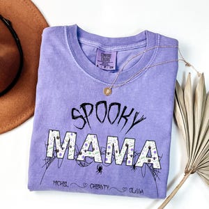 Comfort Colors® Spooky Mama Shirt, Mom Halloween Shirt, Halloween Mom Shirt, Halloween Shirt, Halloween Mama Shirt, Spooky Halloween Mama