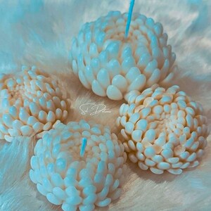 Chrysanthemum Flower Candle