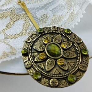 Tichel pin, Sparkling Decorated Hair Pin,bridal , Veil, Jewelry, Accessories, Hair pin,For your hair, Pin with Shiny green, Bobby Pins