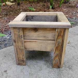 Small Planter Box 13&quot; Tall