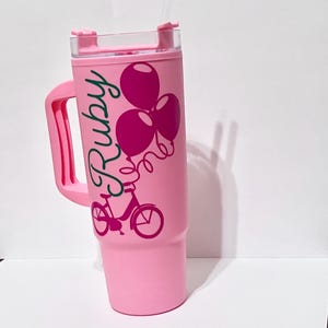 Luftballons & Fahrräder personalisierte Vinyl Decal.I kann 100's von Designs zu tun.Senden Sie mir mit Ideen