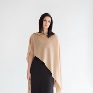 100% Cashmere Wool Shawl – Elegant Women&#39;s Wrap for Weddings, Parties, and Everyday - Luxury Handmade Scarf - Soft Neutral Pashmina Gift