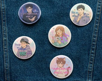 Pines Yaoi – La vida soñada de una fujoshi, insignias de anime BL (juego de 5)