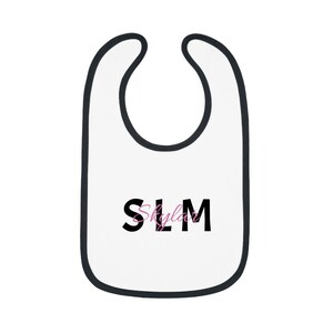 スタイリッシュなベビービブ、パーソナライズされたベビーアクセサリー、新米の両親へのかわいいギフト、ベビーシャワーギフト、トレンディな授乳用ビブ