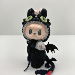 Labubu Crochet Toothless Dragon Clothes Pattern | Labubu Night Furry Dragon Clothes Set | Amigurumi Labubu Dragon Outfit | Plush Doll Outfit