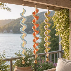 Spiral Wind Spinner Crochet Pattern, Twister Spiral Crochet, Swirl Hanging Decoration, Boho Home Decor, Garden Ornament DIY, PDF Download