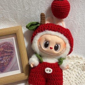 Schema all'uncinetto per vestiti di mele Labubu in formato PDF / Set di vestiti da coniglio fatti a mano 2 in 1 con cappello di mele, tuta e vestito / Completo Labubu amigurumi fai da te