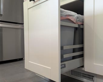 3D Printed Foot Pull: Hands-Free Trash Cabinet Drawer Opener