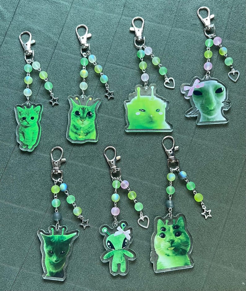 Alien cat acrylic character beaded keychains image 1