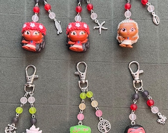 Moana family & friends doorables beaded keychains