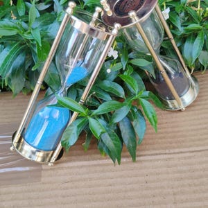 Vintage Brass Hourglass Sand Timer | Decorative Hourglass with Colored Sand | Collectible Nautical Sand Clock | Home & Office Décor