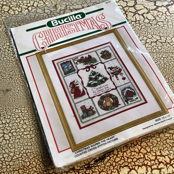 Bucilla Set Mit 8 Geprägten Kreuzstich-Servietten 'Weihnachtsmusik' – Inklusive Stoff, Garn & Anleitung Für Festliche Tischdekoration