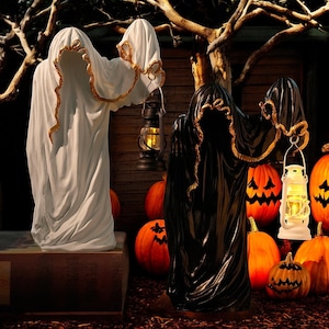 Light-Up Ghost Figurine with Lantern, Gothic Halloween Resin Statue, Glowing Spirit Decor, Dark Fantasy Haunted House Ornament